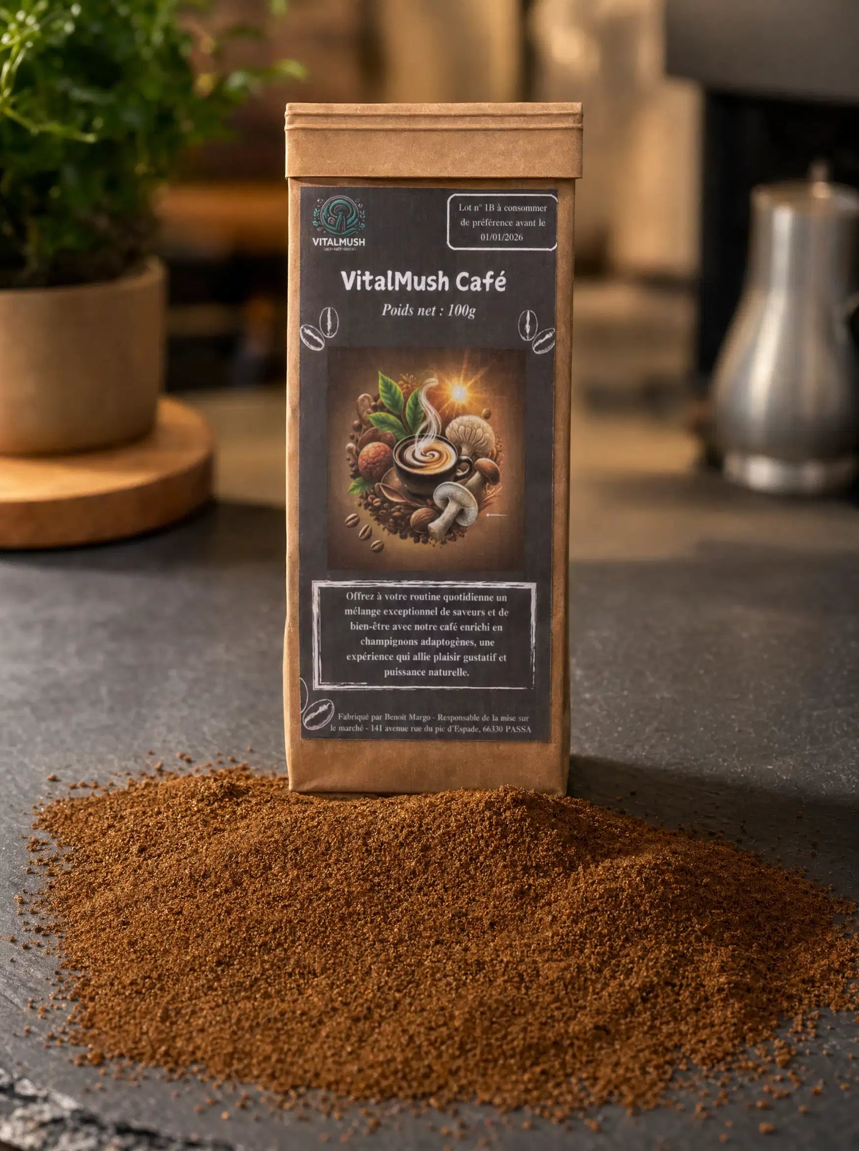 Sachet de VitalMush Café aux champignons adaptogènes en cuisine